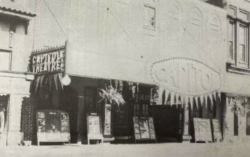 01_1927-04-11-Capitol-Theatre-grand-opening
